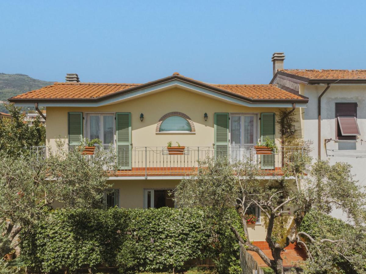 Holiday Home Giuliana By Interhome Масса Экстерьер фото